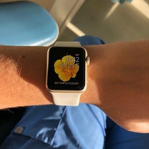 Series 1 Apple Watch 38 mm
